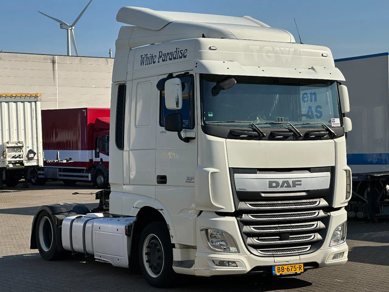DAF XF 460 Space Cab-Mega-Hefschotel-2 Tank-Euro 6 - יחידת טרקטור: תמונה 2 DAF XF 460 Space Cab-Mega-Hefschotel-2 Tank-Euro 6 - יחידת טרקטור: תמונה 2