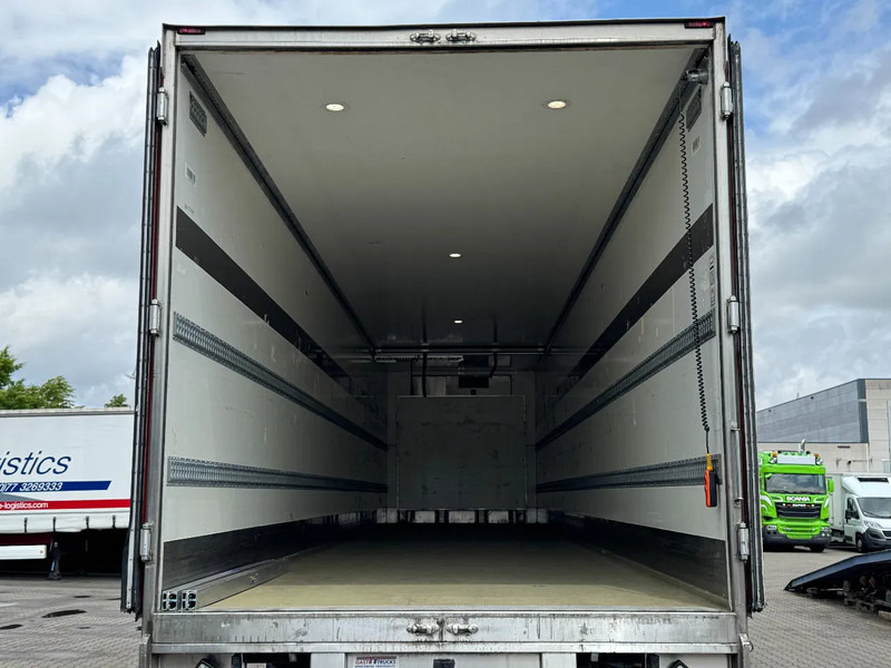 HEIWO Thermo King SLXe 300 / OV-Laadklep / Stuur-as / APK 04-2026 - סמיטריילר עם קירור: תמונה 4 HEIWO Thermo King SLXe 300 / OV-Laadklep / Stuur-as / APK 04-2026 - סמיטריילר עם קירור: תמונה 4