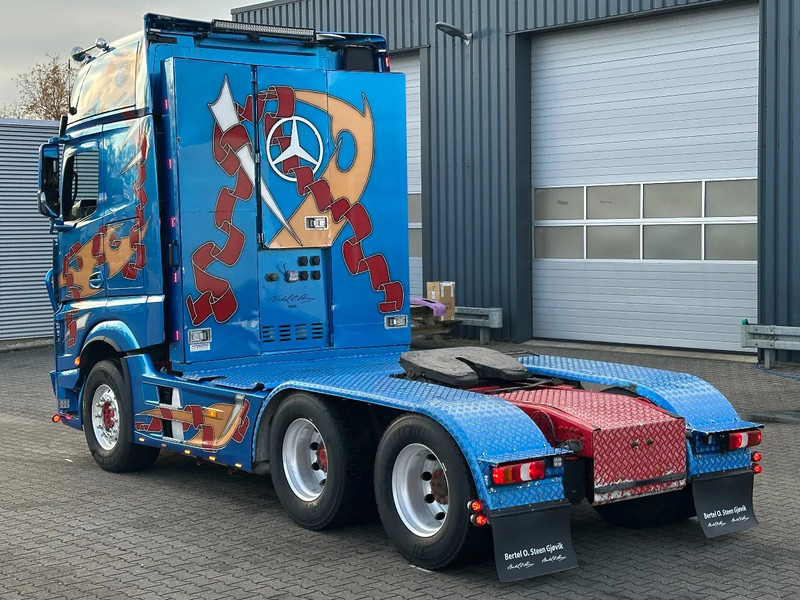 Mercedes-Benz Actros 2663 6x4 Giga Space Retarder Full Spoiler Euro 6 - יחידת טרקטור: תמונה 4 Mercedes-Benz Actros 2663 6x4 Giga Space Retarder Full Spoiler Euro 6 - יחידת טרקטור: תמונה 4