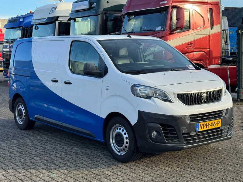 Peugeot Expert 226C 1.6 BlueHDI 115 Premium Navi / Airco / Cruise / Half leer - כלי רכב מסחרי קטן: תמונה 2 Peugeot Expert 226C 1.6 BlueHDI 115 Premium Navi / Airco / Cruise / Half leer - כלי רכב מסחרי קטן: תמונה 2