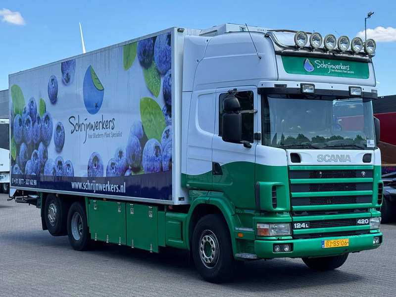 Scania R124-420 6x2 Euro 2 Topline Closed Box - משאית קירור: תמונה 2 Scania R124-420 6x2 Euro 2 Topline Closed Box - משאית קירור: תמונה 2