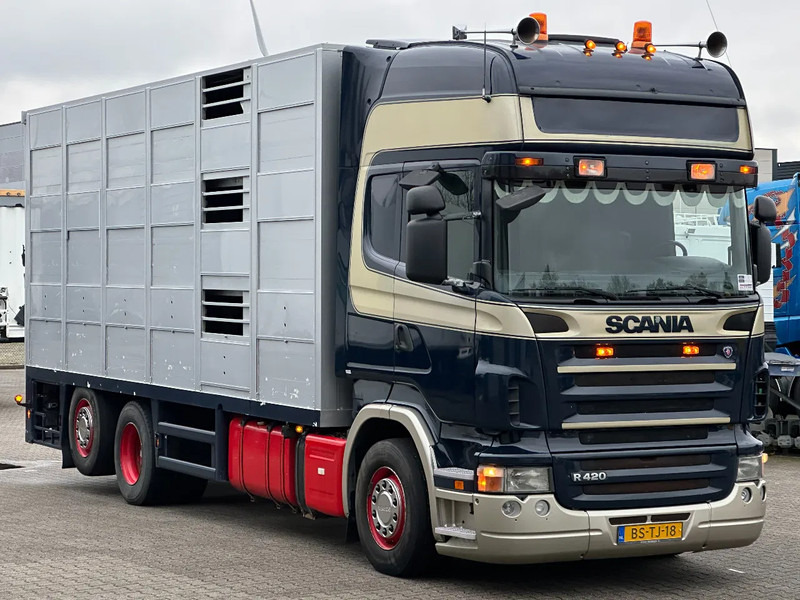 Scania R420 6x2 Topline / 3 Stock Animal Transport / Retarder / Euro 5 - משאית להובלת בעלי חיים: תמונה 2 Scania R420 6x2 Topline / 3 Stock Animal Transport / Retarder / Euro 5 - משאית להובלת בעלי חיים: תמונה 2