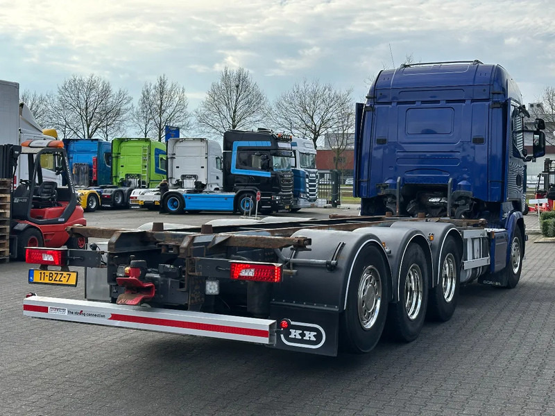 Scania R520 V8 8x4*4 Bdf / Retarder / 2 Tank / Full Air / Euro 6 - מוביל מכולות/ משאית החלפת גוף: תמונה 5 Scania R520 V8 8x4*4 Bdf / Retarder / 2 Tank / Full Air / Euro 6 - מוביל מכולות/ משאית החלפת גוף: תמונה 5