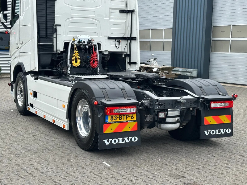 Volvo FH 13.540 Globe XL 4x2 Full Spoiler / ADR / 418 Tkm! *TOP* - יחידת טרקטור: תמונה 5 Volvo FH 13.540 Globe XL 4x2 Full Spoiler / ADR / 418 Tkm! *TOP* - יחידת טרקטור: תמונה 5