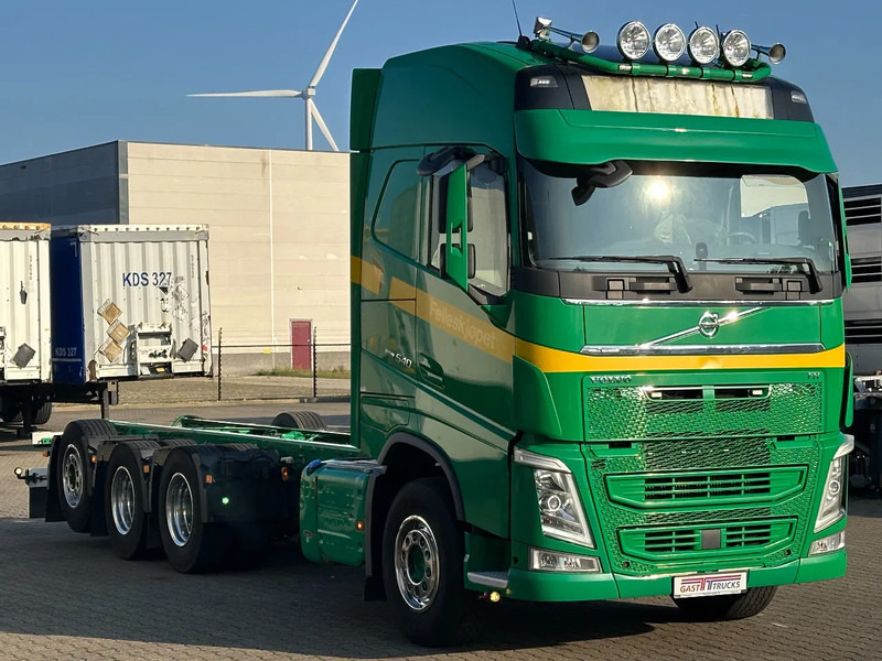 Volvo FH 13.540 Globe XL 8x4*4 Chassis Retarder *447 Tkm* - משאית עם שלדת תא: תמונה 3 Volvo FH 13.540 Globe XL 8x4*4 Chassis Retarder *447 Tkm* - משאית עם שלדת תא: תמונה 3