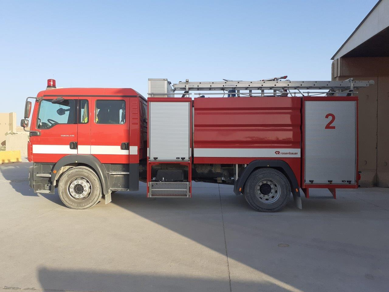 Rosenbauer MAN Mustang TLF 6500/500 - משאית אש: תמונה 1 Rosenbauer MAN Mustang TLF 6500/500 - משאית אש: תמונה 1