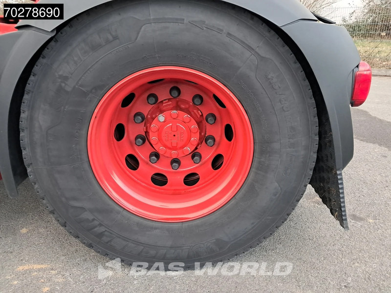 יחידת טרקטור DAF XF 530 4X2 SSC 2x Tanks Retarder Standklima ACC: תמונה 17
