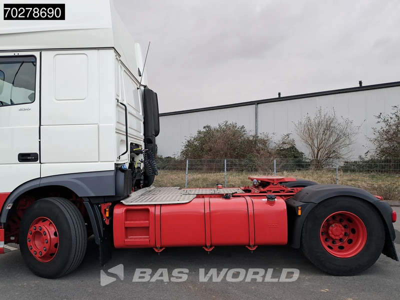 יחידת טרקטור DAF XF 530 4X2 SSC 2x Tanks Retarder Standklima ACC: תמונה 16
