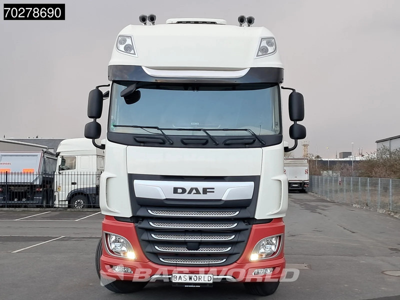 יחידת טרקטור DAF XF 530 4X2 SSC 2x Tanks Retarder Standklima ACC: תמונה 7