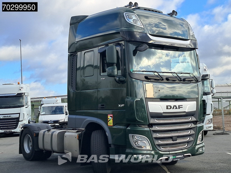DAF XF 530 4X2 SSC Retarder 2xTanks ACC Standklima Euro 6 - יחידת טרקטור: תמונה 3 DAF XF 530 4X2 SSC Retarder 2xTanks ACC Standklima Euro 6 - יחידת טרקטור: תמונה 3