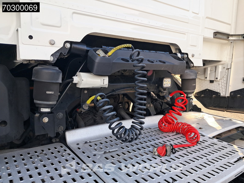 DAF XG 4X2 Retarder 2xTanks ACC LED Standklima Euro 6 - יחידת טרקטור: תמונה 5 DAF XG 4X2 Retarder 2xTanks ACC LED Standklima Euro 6 - יחידת טרקטור: תמונה 5