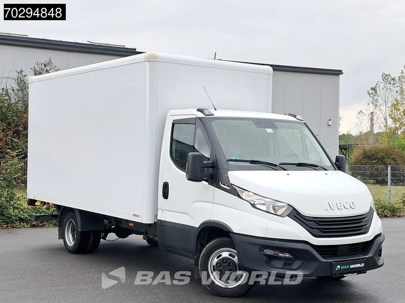 Iveco Daily 35C16 Automatik Ladebordwand 160PS Koffer Doppelbereifung Klima Kamera Euro6 20m3 A/C - כלי רכב מסחרי עם תיבה: תמונה 2 Iveco Daily 35C16 Automatik Ladebordwand 160PS Koffer Doppelbereifung Klima Kamera Euro6 20m3 A/C - כלי רכב מסחרי עם תיבה: תמונה 2
