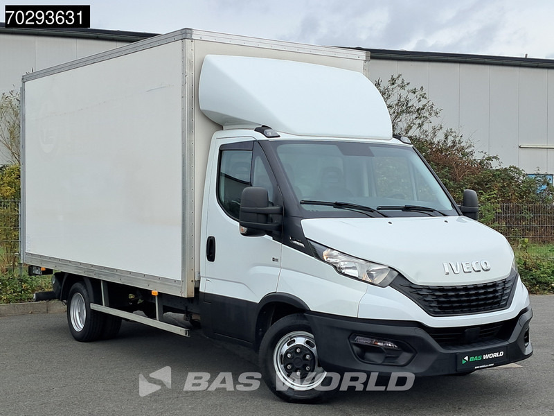 Iveco Daily 35C16 Automatik Ladebordwand 160PS Koffer Doppelbereifung Klima Tempomat Euro6 20m3 A/C Cruise control - כלי רכב מסחרי עם תיבה: תמונה 2 Iveco Daily 35C16 Automatik Ladebordwand 160PS Koffer Doppelbereifung Klima Tempomat Euro6 20m3 A/C Cruise control - כלי רכב מסחרי עם תיבה: תמונה 2