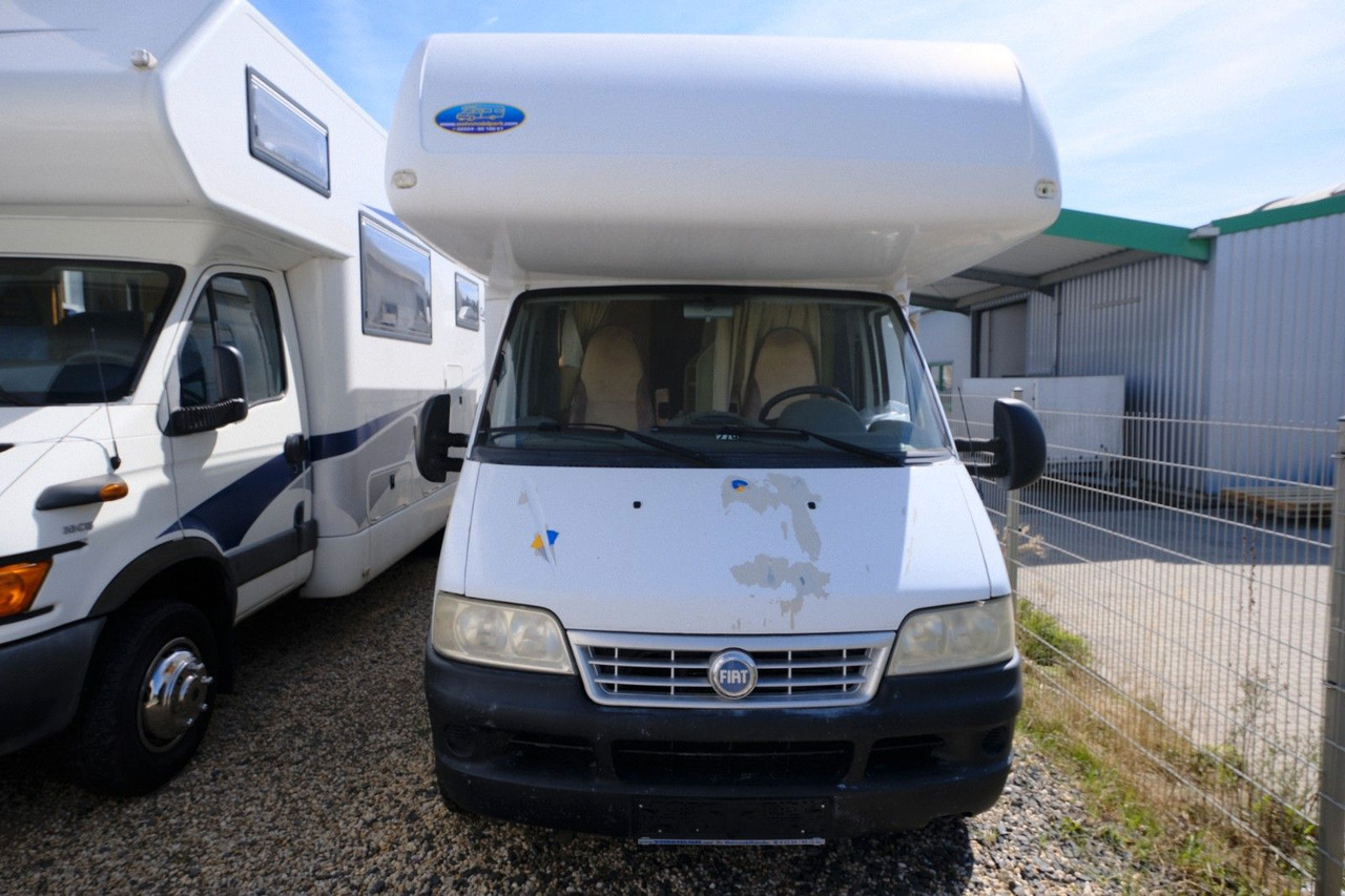 Bürstner A 747-2/Festbett+Garage/Klima/Markise/dop.Boden Bürstner A 747-2/Festbett+Garage/Klima/Markise/dop.Boden - רכב ממונע Alcove: תמונה 2 Bürstner A 747-2/Festbett+Garage/Klima/Markise/dop.Boden Bürstner A 747-2/Festbett+Garage/Klima/Markise/dop.Boden - רכב ממונע Alcove: תמונה 2