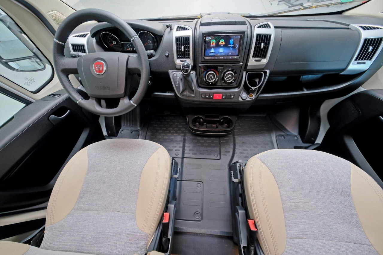 Carado T447-NUR 3400 KM-1.HD-9G Automatik-Finanzierung - רכב ממונע חצי-משולב: תמונה 5 Carado T447-NUR 3400 KM-1.HD-9G Automatik-Finanzierung - רכב ממונע חצי-משולב: תמונה 5
