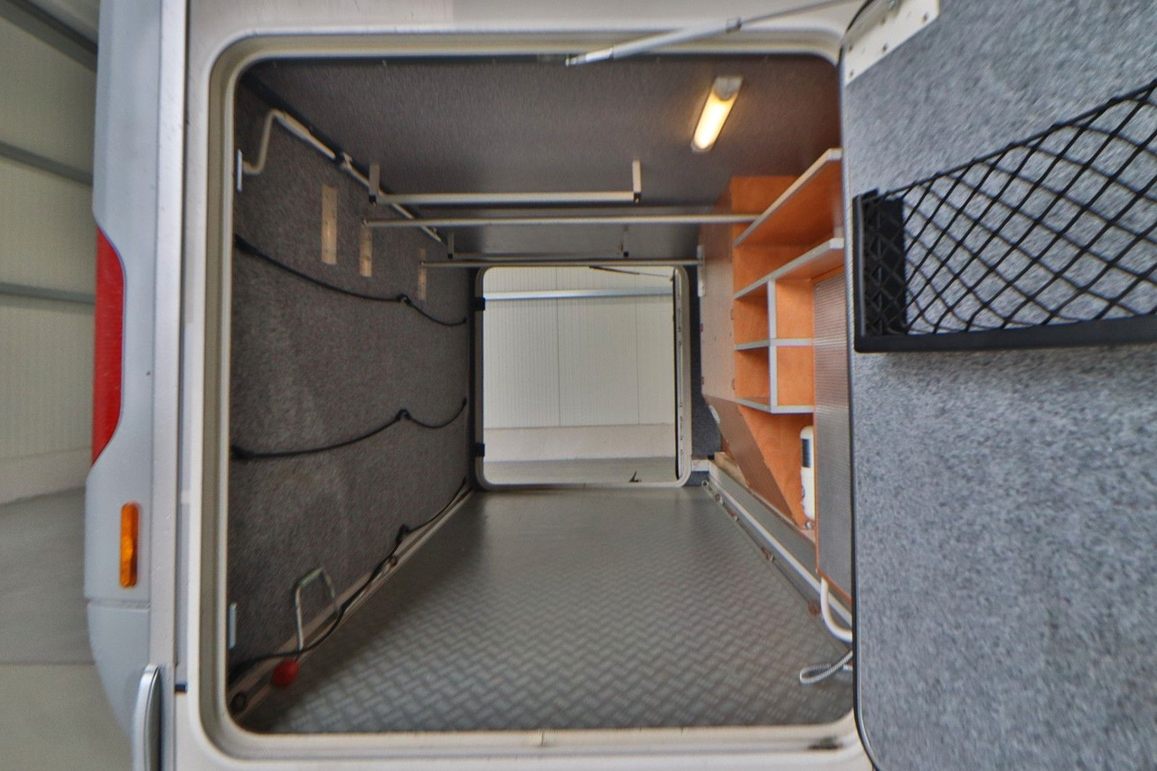 Carthago Chic C-Line T4.3-AUTOMATIK-EINZELBETTEN-GARAGE - רכב ממונע חצי-משולב: תמונה 5 Carthago Chic C-Line T4.3-AUTOMATIK-EINZELBETTEN-GARAGE - רכב ממונע חצי-משולב: תמונה 5