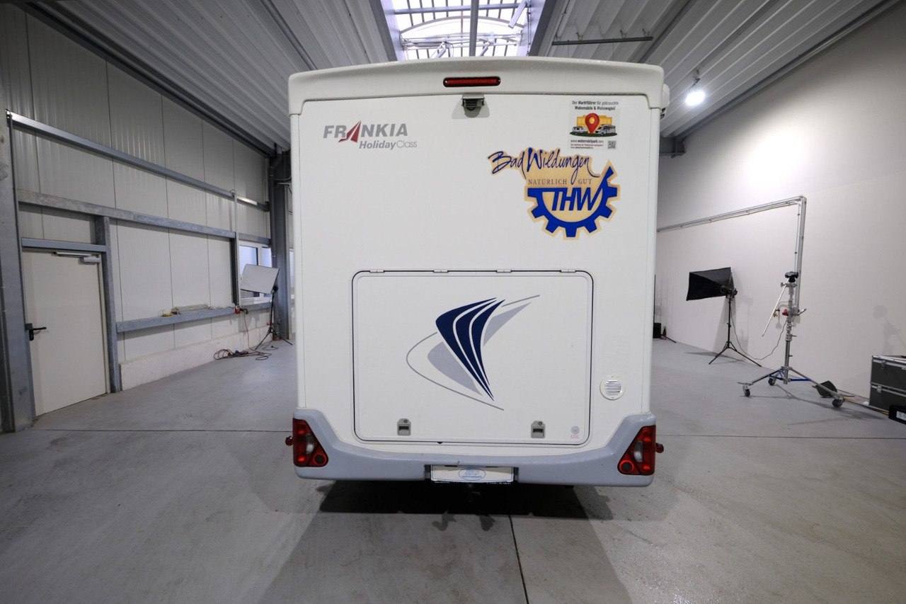 Frankia T 650 BD/Festbett/Garage/Solar/Markise Frankia T 650 BD/Festbett/Garage/Solar/Markise - רכב ממונע חצי-משולב: תמונה 5 Frankia T 650 BD/Festbett/Garage/Solar/Markise Frankia T 650 BD/Festbett/Garage/Solar/Markise - רכב ממונע חצי-משולב: תמונה 5