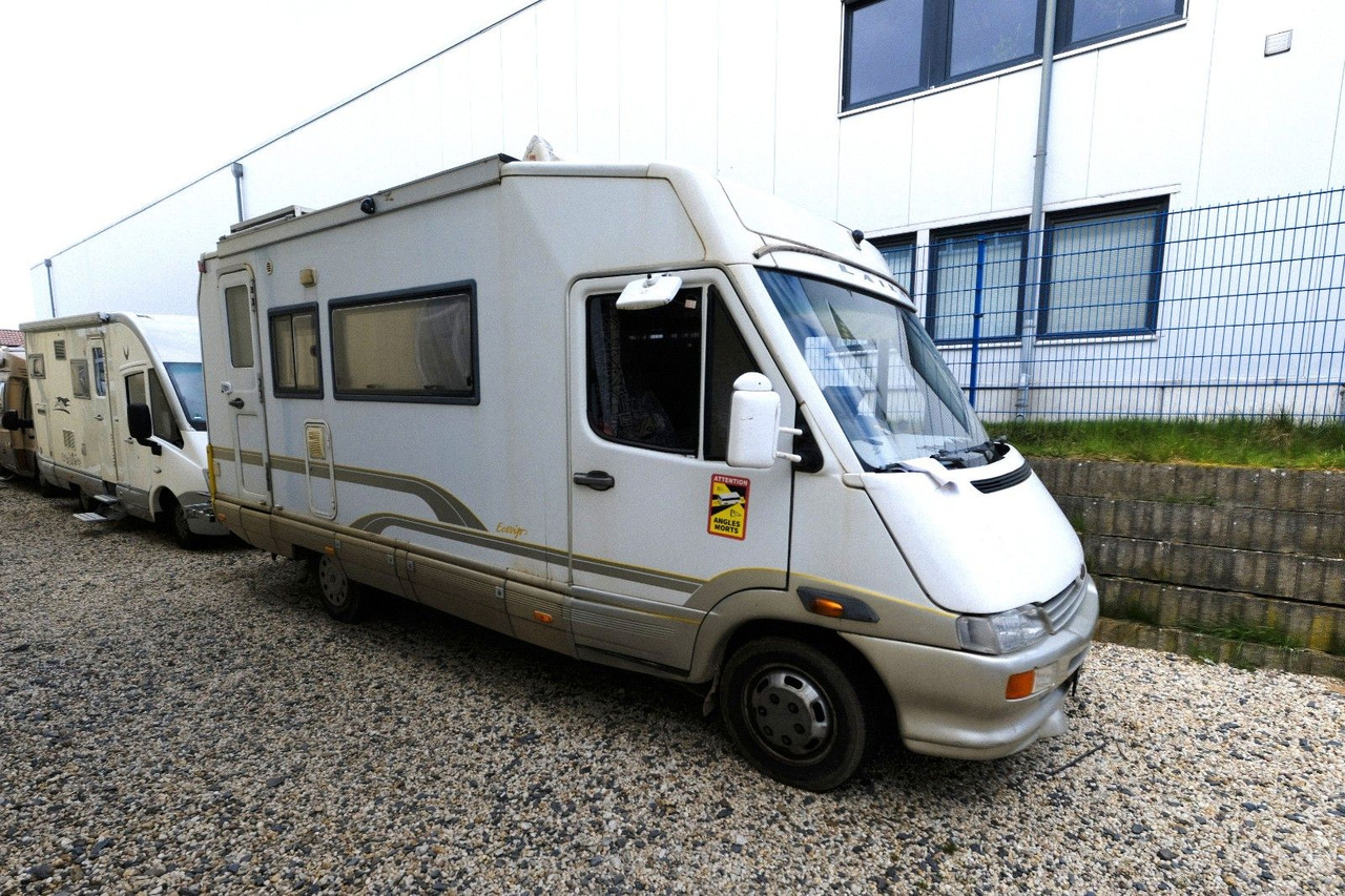 Laika Ecovip 400 I/Hubbett/Standklima/Markise/Solar - רכב ממונע משולב: תמונה 2 Laika Ecovip 400 I/Hubbett/Standklima/Markise/Solar - רכב ממונע משולב: תמונה 2