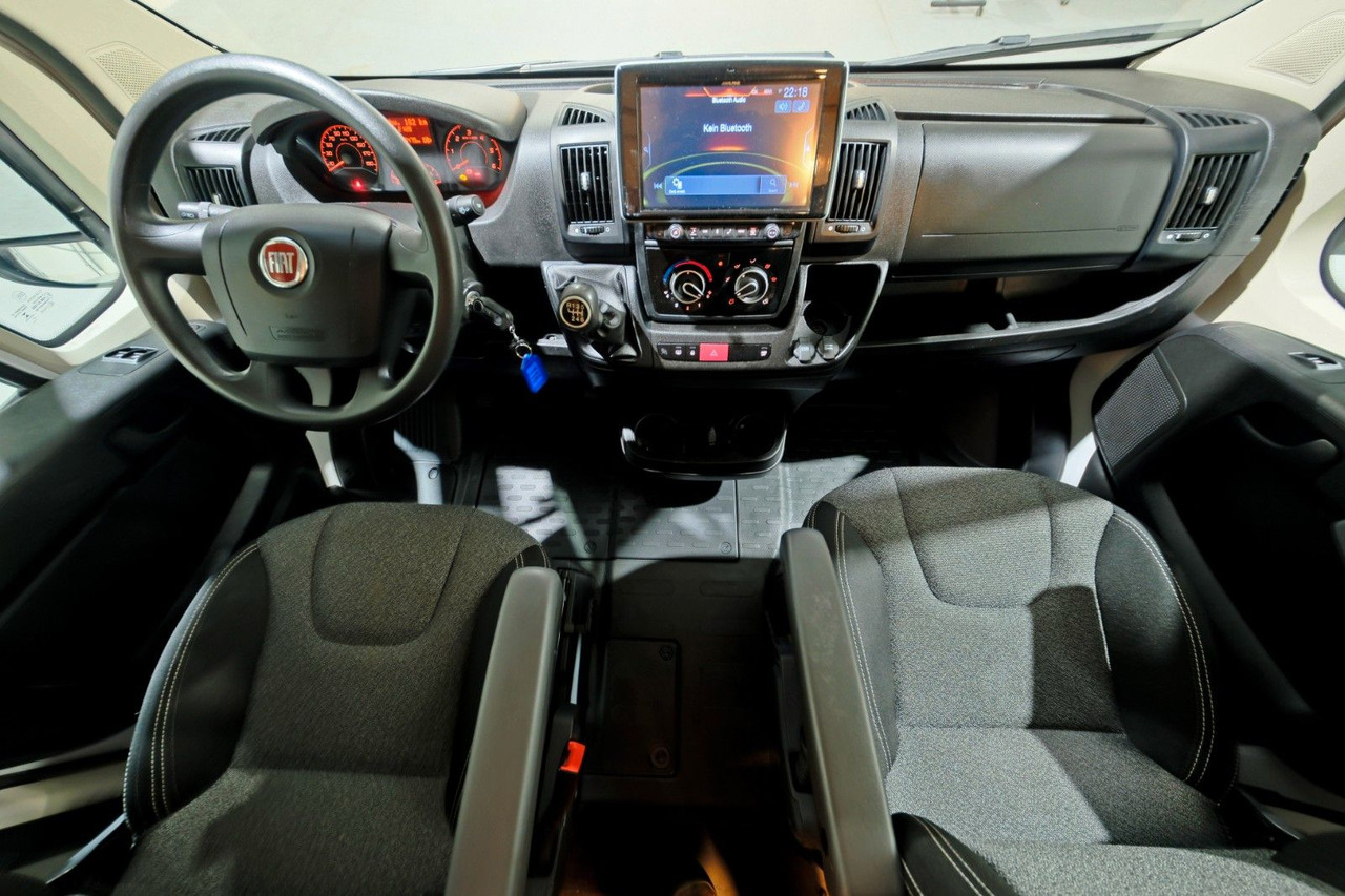 Sunlight V 60/1.Hand/Festbett/Garage/Klima/Markise - רכב ממונע חצי-משולב: תמונה 5 Sunlight V 60/1.Hand/Festbett/Garage/Klima/Markise - רכב ממונע חצי-משולב: תמונה 5
