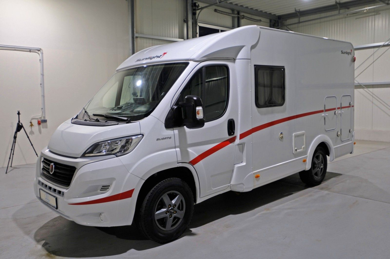 Sunlight V 60/1.Hand/Festbett/Garage/Klima/Markise - רכב ממונע חצי-משולב: תמונה 2 Sunlight V 60/1.Hand/Festbett/Garage/Klima/Markise - רכב ממונע חצי-משולב: תמונה 2