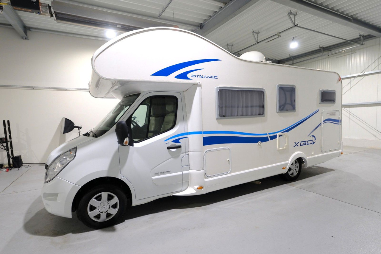 XGO Dynamic 35 / Festbett / Garage / Finanzierung - רכב ממונע Alcove: תמונה 2 XGO Dynamic 35 / Festbett / Garage / Finanzierung - רכב ממונע Alcove: תמונה 2
