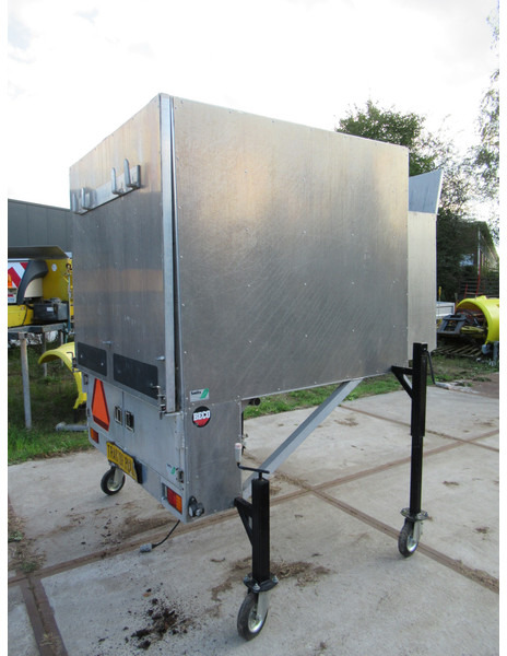 Beco Aluminium Opbouw Veegvuil - תא ופנים הרכב עבור כלי רכב מסחרי: תמונה 5 Beco Aluminium Opbouw Veegvuil - תא ופנים הרכב עבור כלי רכב מסחרי: תמונה 5