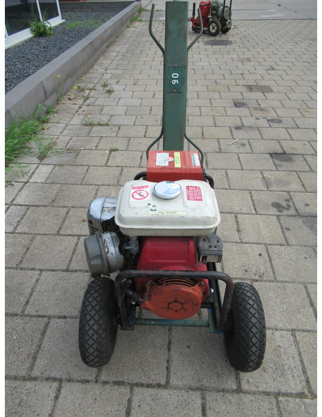 Honda Aggregaat 750 Generator 750W / 220V - ערכת גנרטורים: תמונה 4 Honda Aggregaat 750 Generator 750W / 220V - ערכת גנרטורים: תמונה 4