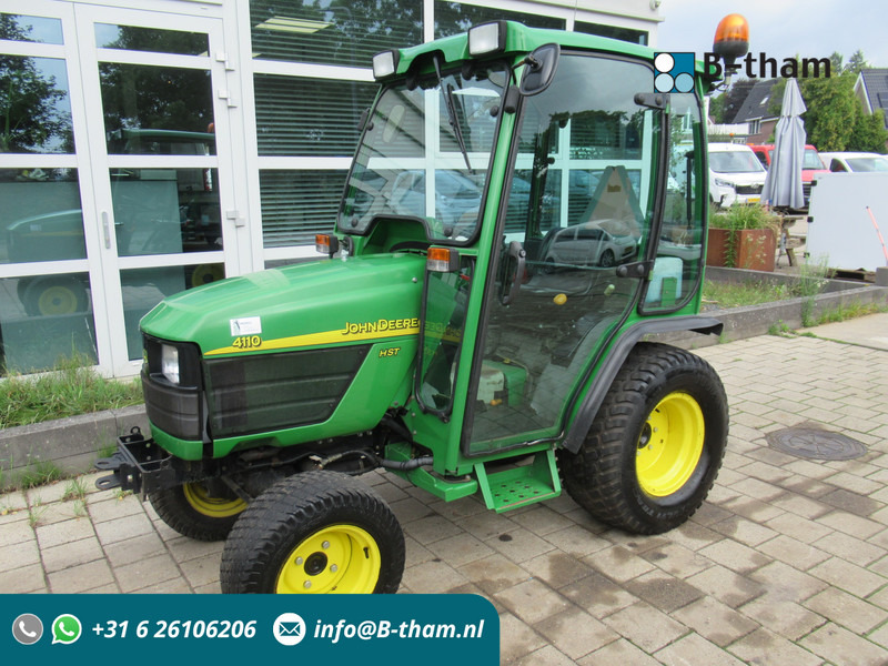 John Deere 4110 4WD 4x4 Hydrostaat Cabine - טרקטור חקלאי: תמונה 1 John Deere 4110 4WD 4x4 Hydrostaat Cabine - טרקטור חקלאי: תמונה 1