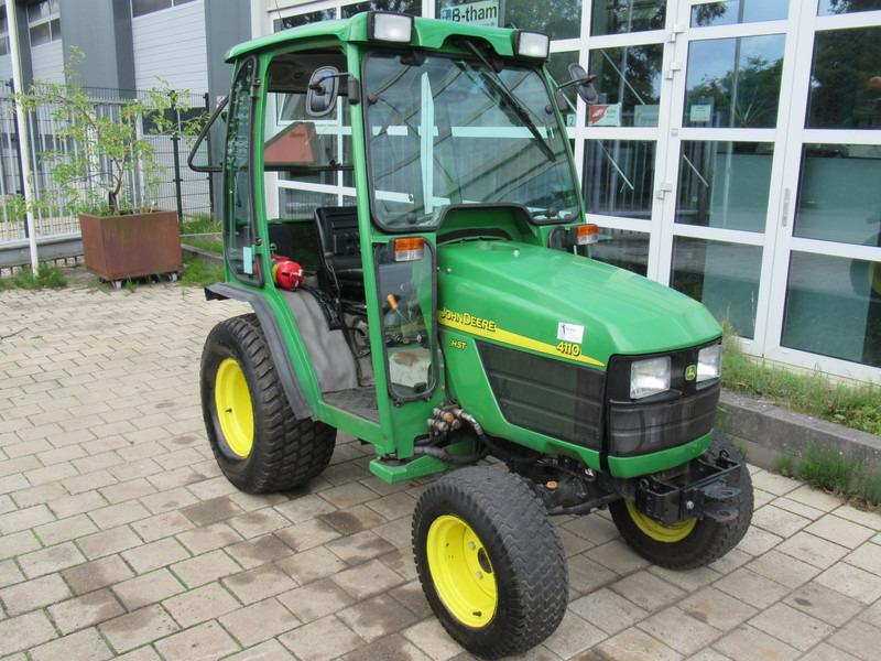 John Deere 4110 4WD 4x4 Hydrostaat Cabine - טרקטור חקלאי: תמונה 3 John Deere 4110 4WD 4x4 Hydrostaat Cabine - טרקטור חקלאי: תמונה 3