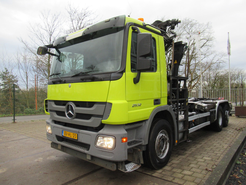 Mercedes-Benz ACTROS 2532 6x2 Palift T20 + Palfinger PK18002-EH Haak - Kraan - משאית הרמת וו, משאית מנוף: תמונה 4 Mercedes-Benz ACTROS 2532 6x2 Palift T20 + Palfinger PK18002-EH Haak - Kraan - משאית הרמת וו, משאית מנוף: תמונה 4