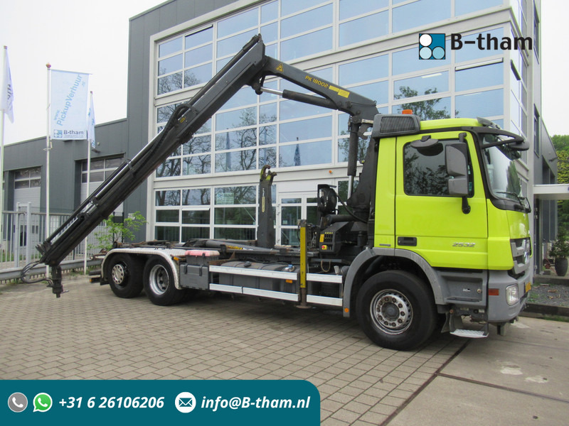 Mercedes-Benz Actros 2532 LTNLA 6X2 Hooklift + Crane, Haak - Kraan - משאית הרמת וו, משאית מנוף: תמונה 1 Mercedes-Benz Actros 2532 LTNLA 6X2 Hooklift + Crane, Haak - Kraan - משאית הרמת וו, משאית מנוף: תמונה 1