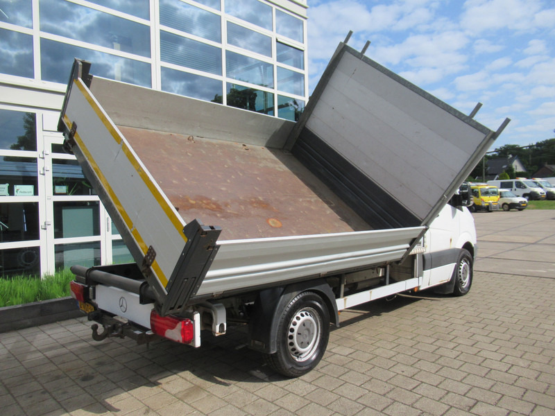 Mercedes-Benz Sprinter 310 2.2 CDI 70KW 366 3-Z./S./W. Kipper Tipper - כלי רכב מסחרי מזהיר: תמונה 2 Mercedes-Benz Sprinter 310 2.2 CDI 70KW 366 3-Z./S./W. Kipper Tipper - כלי רכב מסחרי מזהיר: תמונה 2