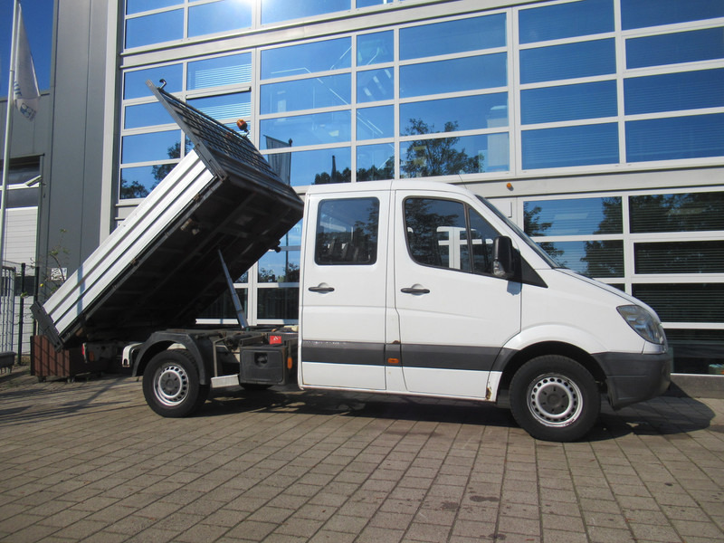Mercedes-Benz Sprinter 311CDI DOKA Dubbelcabine 3-Z. / S. / W. Kipper Tipper - כלי רכב מסחרי מזהיר, כלי רכב מסחרי קומבי: תמונה 3 Mercedes-Benz Sprinter 311CDI DOKA Dubbelcabine 3-Z. / S. / W. Kipper Tipper - כלי רכב מסחרי מזהיר, כלי רכב מסחרי קומבי: תמונה 3