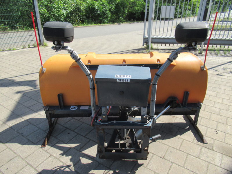 NIDO SNK 21 EPZ 180 12V 210CM Sneeuwploeg Schneepflug Snowplow - מחרשת שלג: תמונה 2 NIDO SNK 21 EPZ 180 12V 210CM Sneeuwploeg Schneepflug Snowplow - מחרשת שלג: תמונה 2
