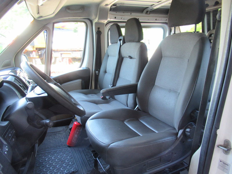 כלי רכב מסחרי עם תיבה, כלי רכב מסחרי קומבי Peugeot Boxer 30 2.2HDi DOKA Dubbelcabine AIRCO: תמונה 10