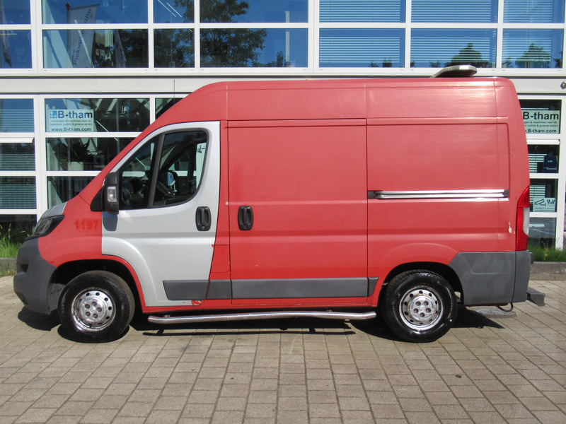 Peugeot Boxer 330 2.0 HDI 81KW L1H2 Pro AIRCO - Klima - כלי רכב מסחרי קטן: תמונה 2 Peugeot Boxer 330 2.0 HDI 81KW L1H2 Pro AIRCO - Klima - כלי רכב מסחרי קטן: תמונה 2