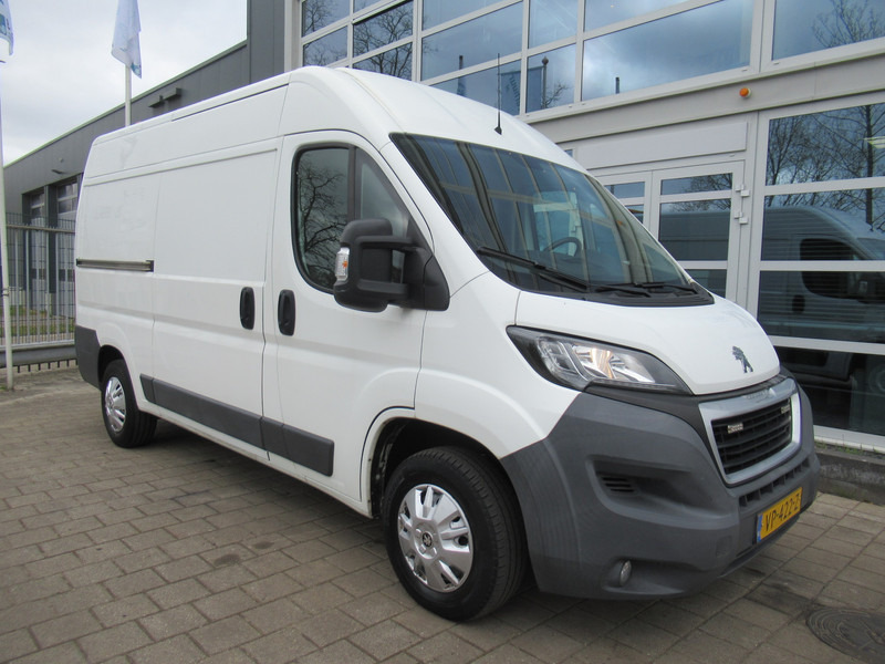 Peugeot Boxer 330 2.2 HDI 96KW L2H2 XR Airco Klima Flitsers - כלי רכב מסחרי קטן: תמונה 4 Peugeot Boxer 330 2.2 HDI 96KW L2H2 XR Airco Klima Flitsers - כלי רכב מסחרי קטן: תמונה 4