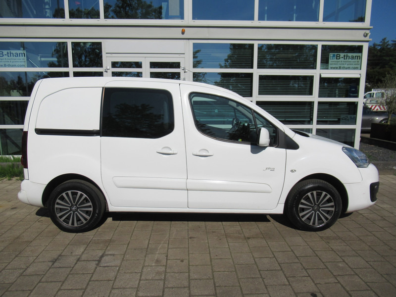 Peugeot Partner 120 1.6 BlueHDi 73KW L1Pro Automaat Galicia - כלי רכב מסחרי קטן: תמונה 3 Peugeot Partner 120 1.6 BlueHDi 73KW L1Pro Automaat Galicia - כלי רכב מסחרי קטן: תמונה 3