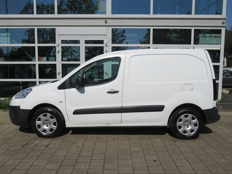 Peugeot Partner 120 1.6 HDI L1 XT AIRCO - KLIMA Schuifdeur - כלי רכב מסחרי עם תיבה: תמונה 2 Peugeot Partner 120 1.6 HDI L1 XT AIRCO - KLIMA Schuifdeur - כלי רכב מסחרי עם תיבה: תמונה 2