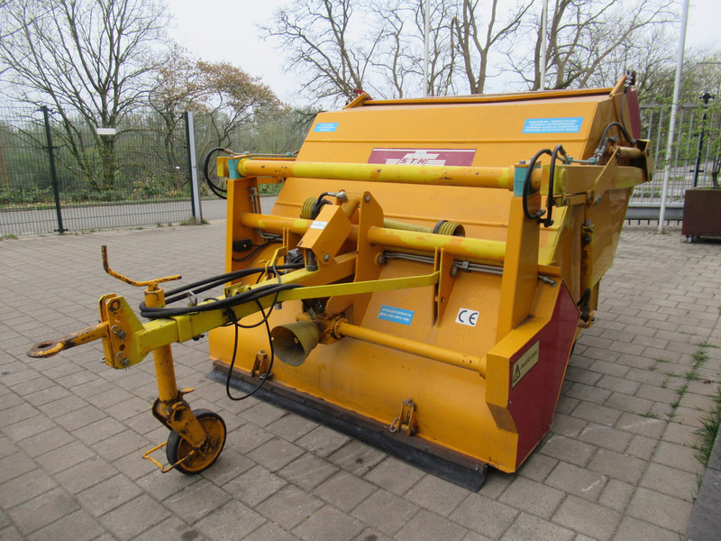 STH HK 1800 Maai / Veeg / Zuigmachine - שתיל גינה: תמונה 5 STH HK 1800 Maai / Veeg / Zuigmachine - שתיל גינה: תמונה 5