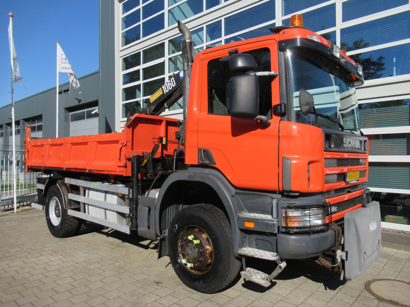 Scania P 114 CB 4x4 HZ 340 3-W. Tipper - 3-S. Kipper + HMF 1063 Crane Kran - מזהיר, משאית מנוף: תמונה 2 Scania P 114 CB 4x4 HZ 340 3-W. Tipper - 3-S. Kipper + HMF 1063 Crane Kran - מזהיר, משאית מנוף: תמונה 2