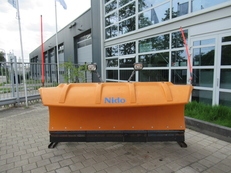 Schmidt NIDO SNK240-R 24V 270CM Sneeuwploeg Schneepflug SnowPlow - מחרשת שלג: תמונה 3 Schmidt NIDO SNK240-R 24V 270CM Sneeuwploeg Schneepflug SnowPlow - מחרשת שלג: תמונה 3