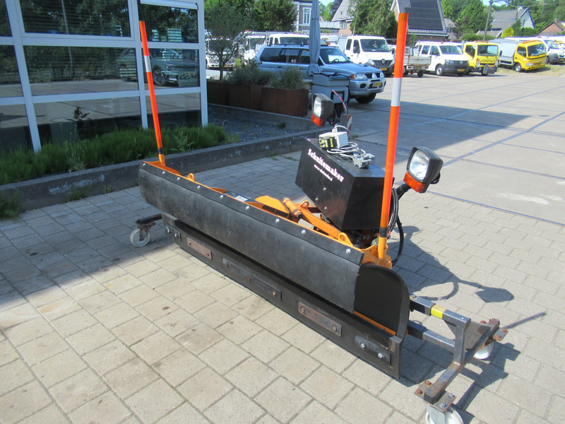 Schuitemaker Villeton Jean LMT 20.50 208CM 12V Sneeuwschuif Snow Plow - מחרשת שלג: תמונה 5 Schuitemaker Villeton Jean LMT 20.50 208CM 12V Sneeuwschuif Snow Plow - מחרשת שלג: תמונה 5