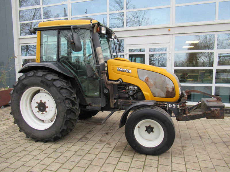 Valtra A75 4x2 + Fronthef VALMET - טרקטור חקלאי: תמונה 4 Valtra A75 4x2 + Fronthef VALMET - טרקטור חקלאי: תמונה 4