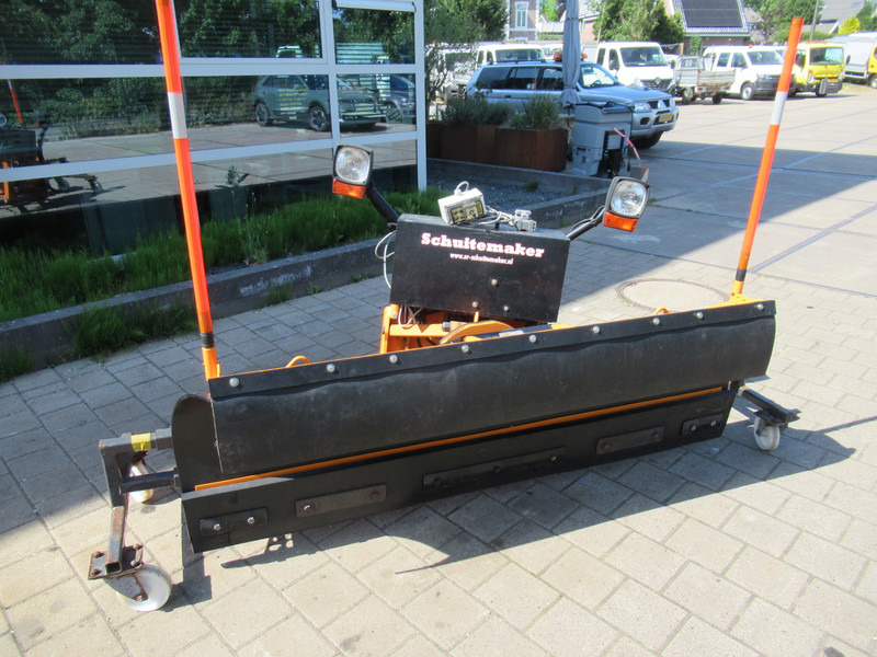 Villeton Jean LMT 20.50 208CM 12V Schneepflug Sneeuwschuif Snow Plow - מחרשת שלג: תמונה 3 Villeton Jean LMT 20.50 208CM 12V Schneepflug Sneeuwschuif Snow Plow - מחרשת שלג: תמונה 3