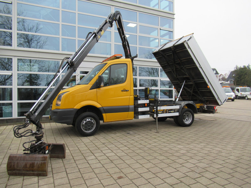 Volkswagen Crafter 50 2.5TDI 80KW HIAB 033 B-2 + Kipper Tipper - מזהיר, משאית מנוף: תמונה 3 Volkswagen Crafter 50 2.5TDI 80KW HIAB 033 B-2 + Kipper Tipper - מזהיר, משאית מנוף: תמונה 3