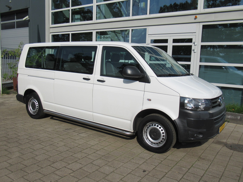 Volkswagen Transporter Kombi T5 2.0 TDI 62KW L2H1 Comf. 9-Personen - מיניבוס, כלי רכב מסחרי לנוסעים: תמונה 3 Volkswagen Transporter Kombi T5 2.0 TDI 62KW L2H1 Comf. 9-Personen - מיניבוס, כלי רכב מסחרי לנוסעים: תמונה 3