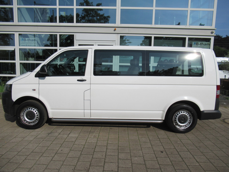 Volkswagen Transporter Kombi T5 2.0 TDI 62KW L2H1 Comf. 9-Personen - מיניבוס, כלי רכב מסחרי לנוסעים: תמונה 5 Volkswagen Transporter Kombi T5 2.0 TDI 62KW L2H1 Comf. 9-Personen - מיניבוס, כלי רכב מסחרי לנוסעים: תמונה 5