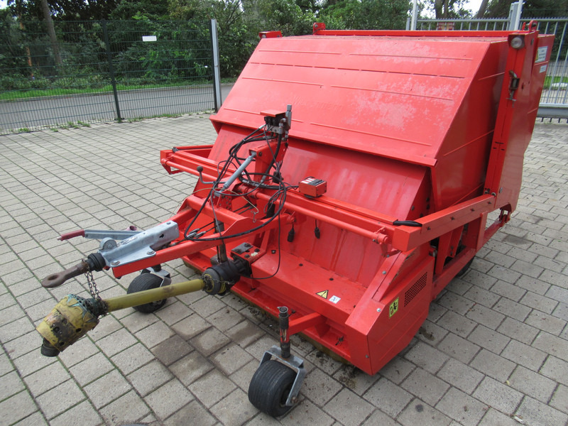 Wiedenmann Super 400 1.7M Klepelmaaier / Opvang / Verticuteer / Veeg - שתיל גינה: תמונה 4 Wiedenmann Super 400 1.7M Klepelmaaier / Opvang / Verticuteer / Veeg - שתיל גינה: תמונה 4