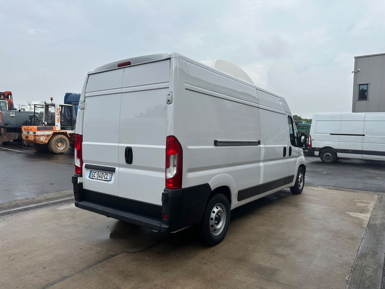 Fiat Ducato Isberg Pharma-Kühler -30°C/4°C/22°C - כלי רכב מסחרי לקירור: תמונה 5 Fiat Ducato Isberg Pharma-Kühler -30°C/4°C/22°C - כלי רכב מסחרי לקירור: תמונה 5